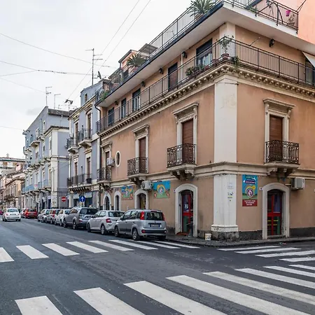 Apartment Central And Comfy Catania