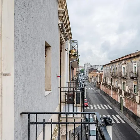Central And Comfy Catania