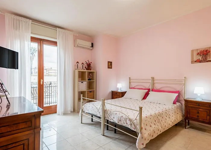 דירה And Comfy קטאניה